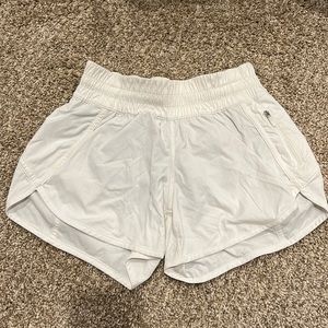 Lululemon hotty hot shorts